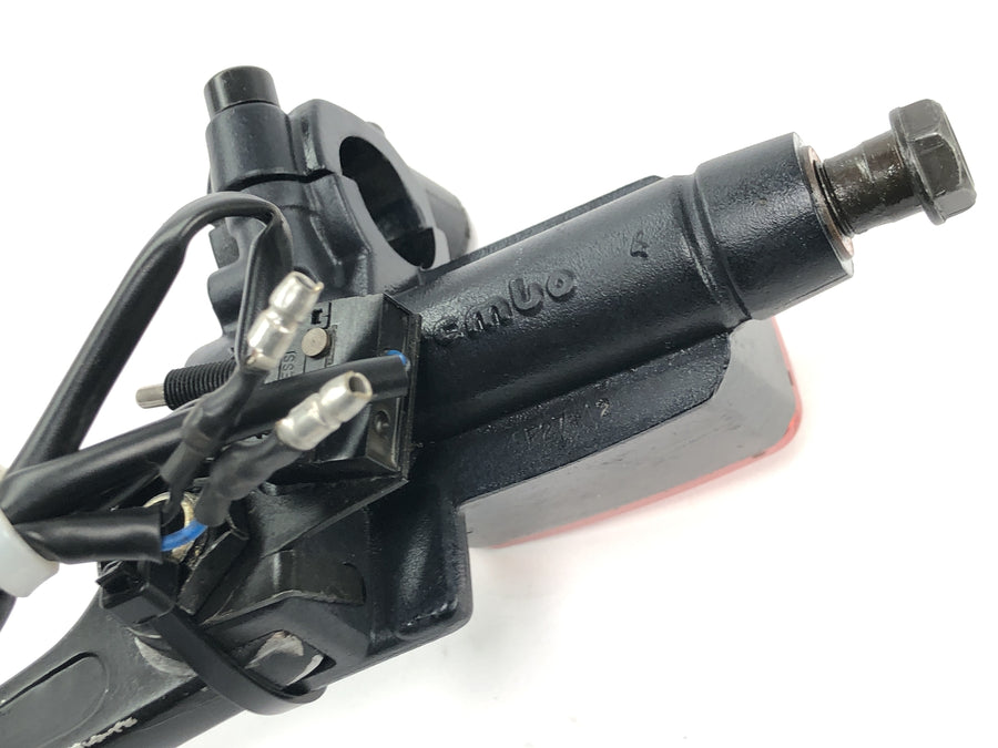 Ducati Monster SR2 800 M4 [2006] - encaixe do guiador da bomba de embreagem esquerda