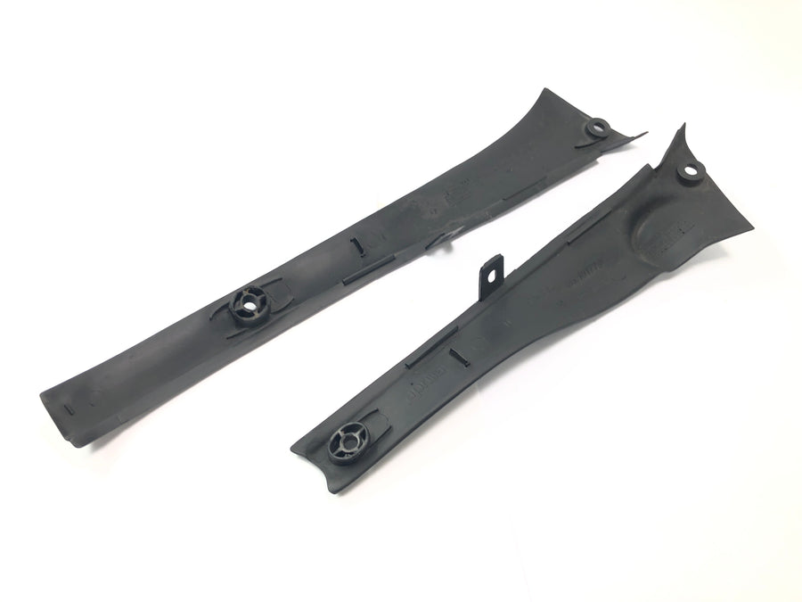 Aprilia RSV 1000 RP Mille [2001] - Painel interno superior esquerdo e direito