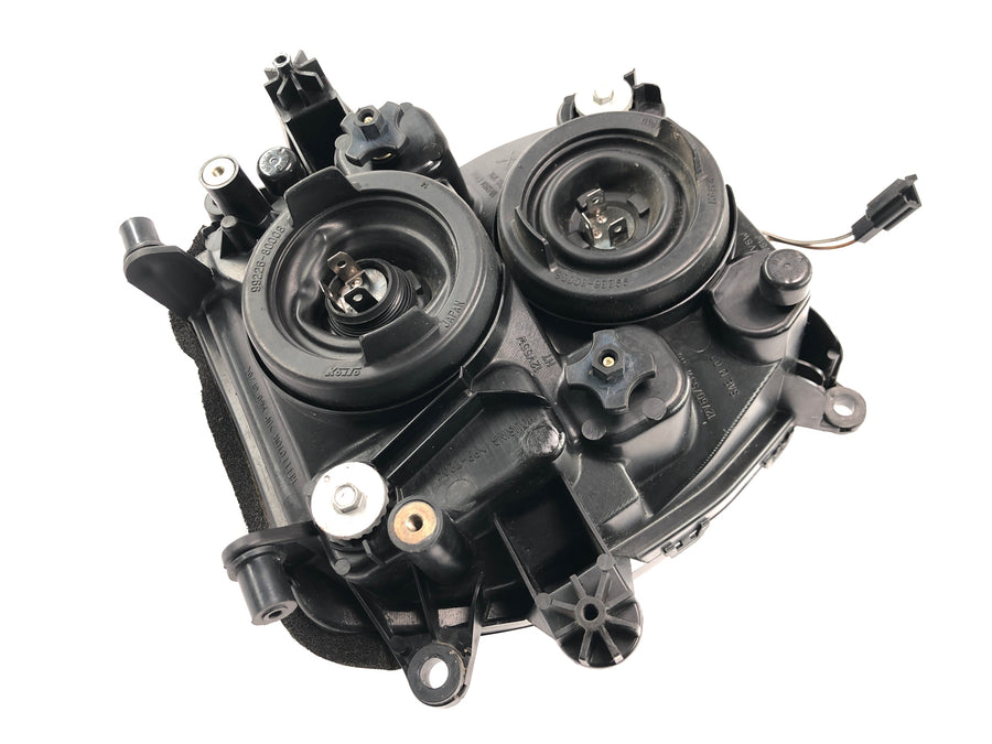 Suzuki GSX R 1000 WVBZ K3 [2003] - Inserção da lâmpada do farol