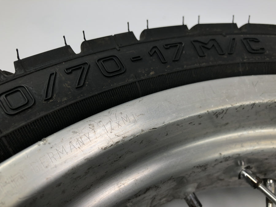 KTM 640 LC4 Prestige [2005] - roda traseira com raios da roda 4,25 x 17"