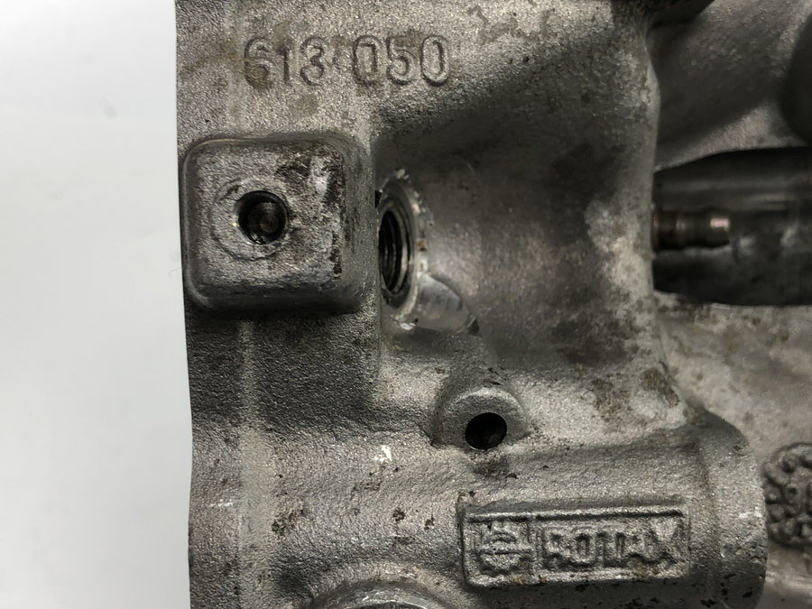 Aprilia Mille RSV 1000 ME [1999] - Cabeçote, trem de válvulas, rolamento da árvore de comando na frente