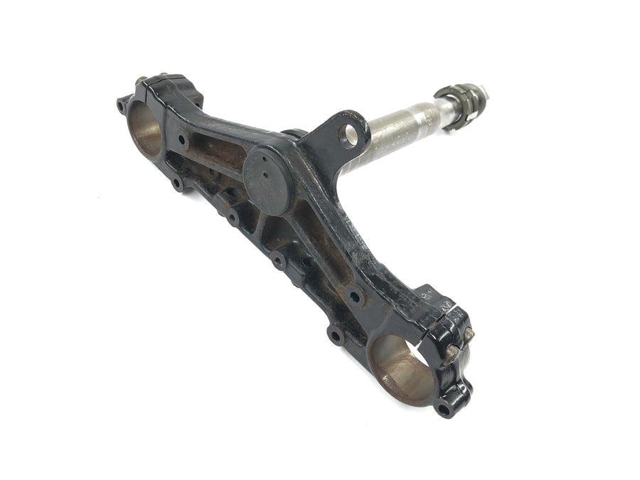 Yamaha XV 1600 Wild Star VP08 [2002] - garfo inferior da cabeça de direção da ponte do garfo