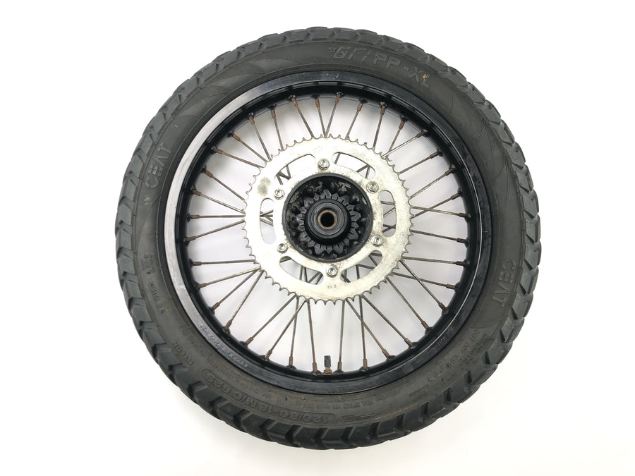 SWM RS 125 R B2 [2020] - Pneu de aro traseiro 2,15 x 18"
