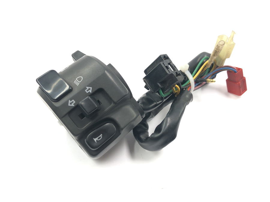 Yamaha XJR 1300 RP02 [1999] - Luz indicadora de encaixe do interruptor esquerdo do guiador