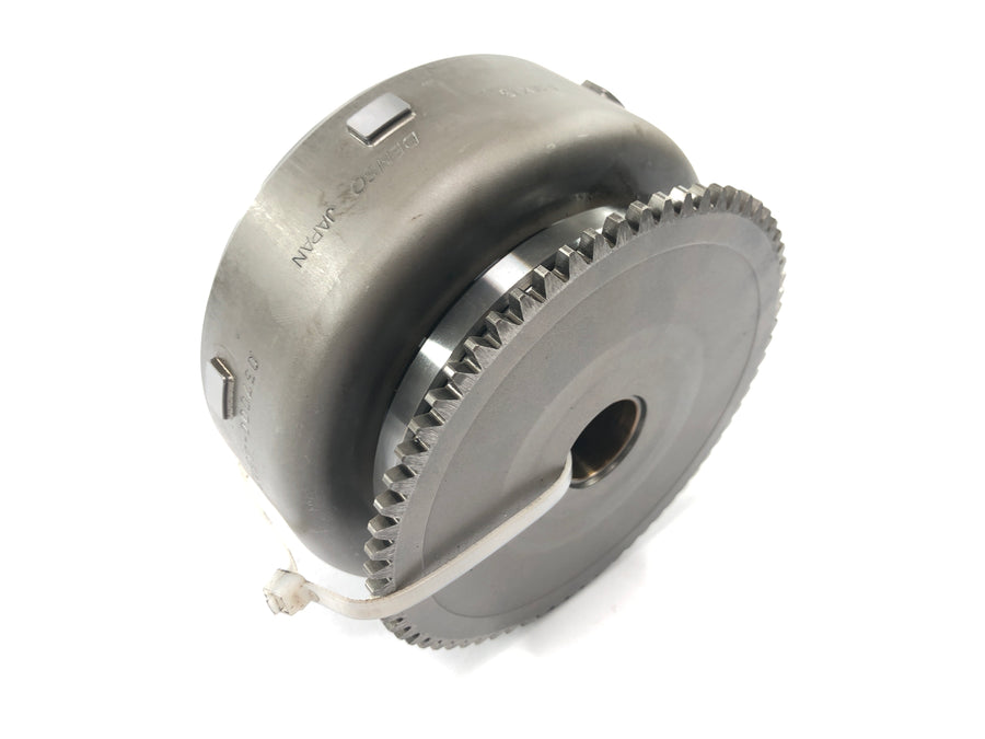 BMW C1 125 [2002] - Roda polar do rotor do gerador alternador com roda livre de partida