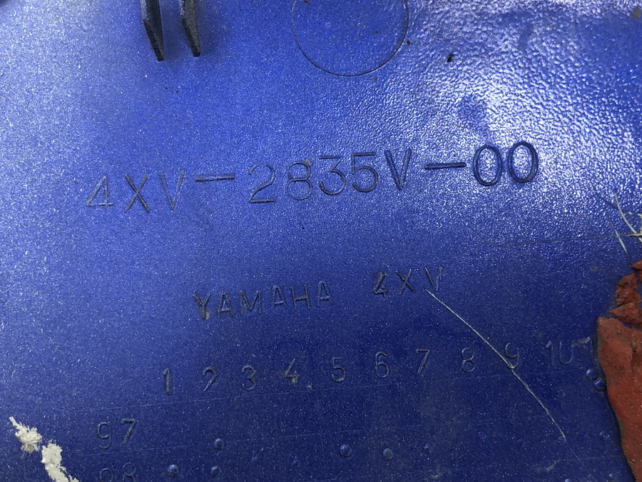 Yamaha YZF R1 RN04 [2001] - Carenagem lateral superior direita