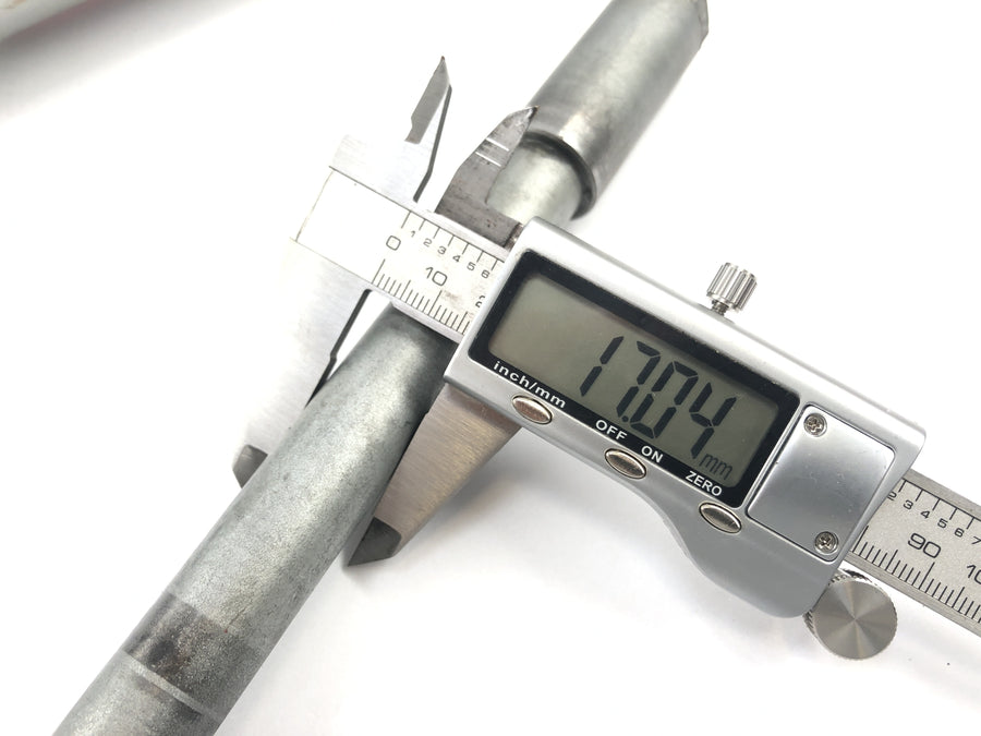 Yamaha TT 600 R DJ01 [1998] - Fork de suspensão Telegabel com eixo