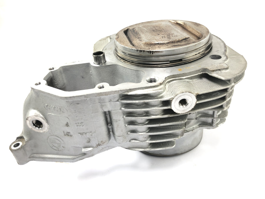 BMW R 1200 R R1ST [2008] – cilindro com pistão à esquerda