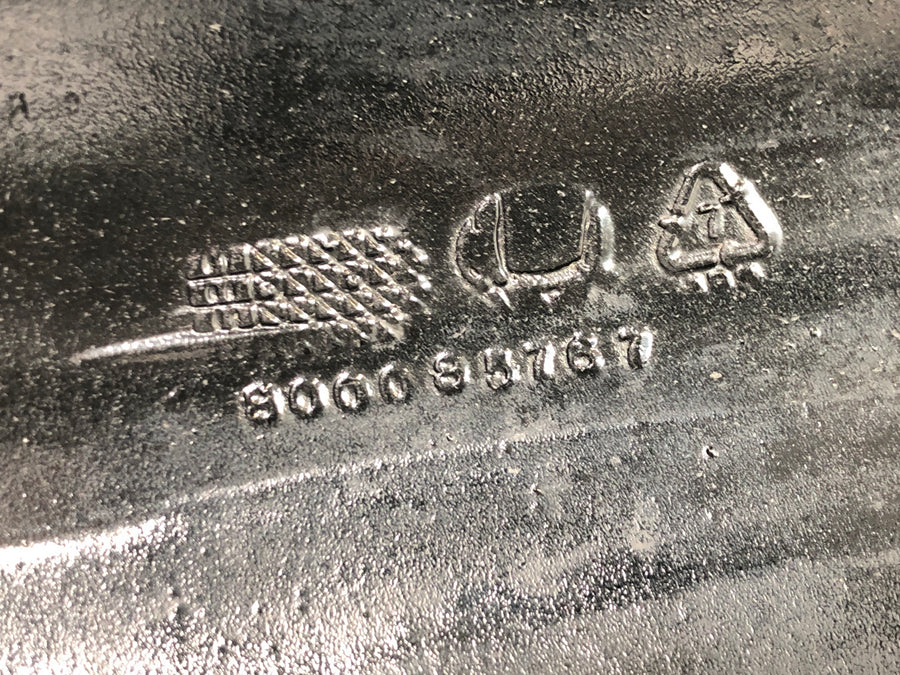 Cagiva Planet 125 [1998] - Guarda-lamas dianteiro com fixação