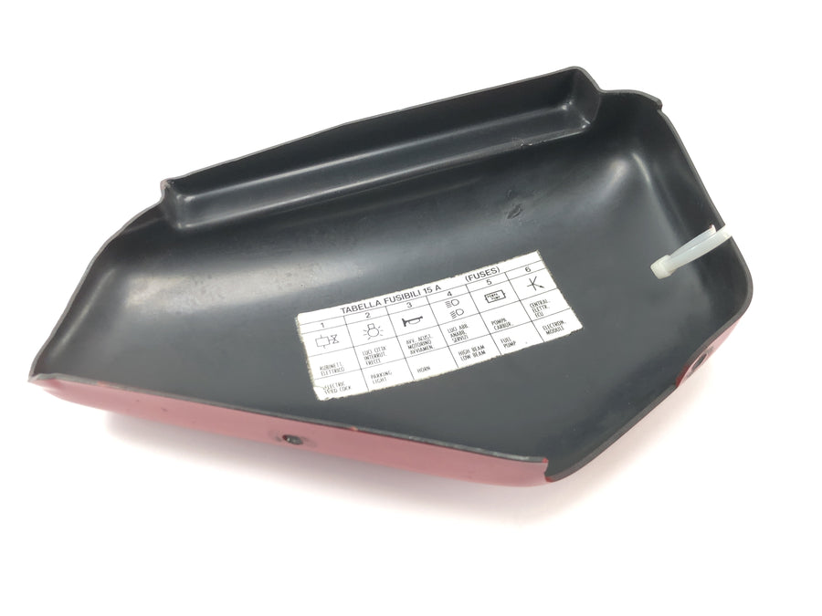 Moto Guzzi California 1100 EV KD [1998] - Tampa lateral do painel lateral direito
