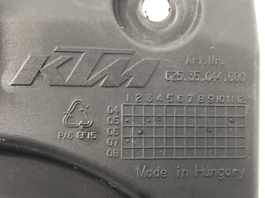 KTM 950 SM LC8 [2008] - Cobertura de filtros de ar cuidadosos