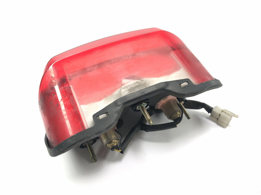 Yamaha XJR 1300 RP02 [1999] - Luz traseira da unidade de luz de freio