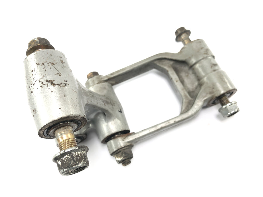 Honda FMX 650 RD12 [2006] - Alavanca do amortecedor de deflexão do suporte de suspensão
