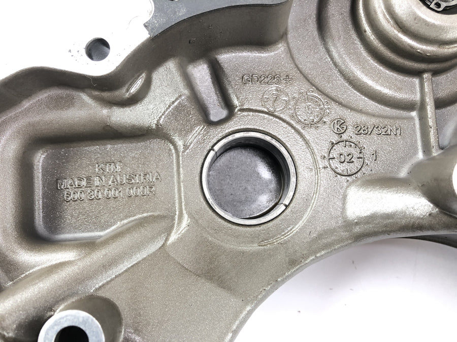 KTM 950 SM LC8 [2008] - Tampas de acoplamento dentro da tampa da tampa da tampa da bomba de água à direita