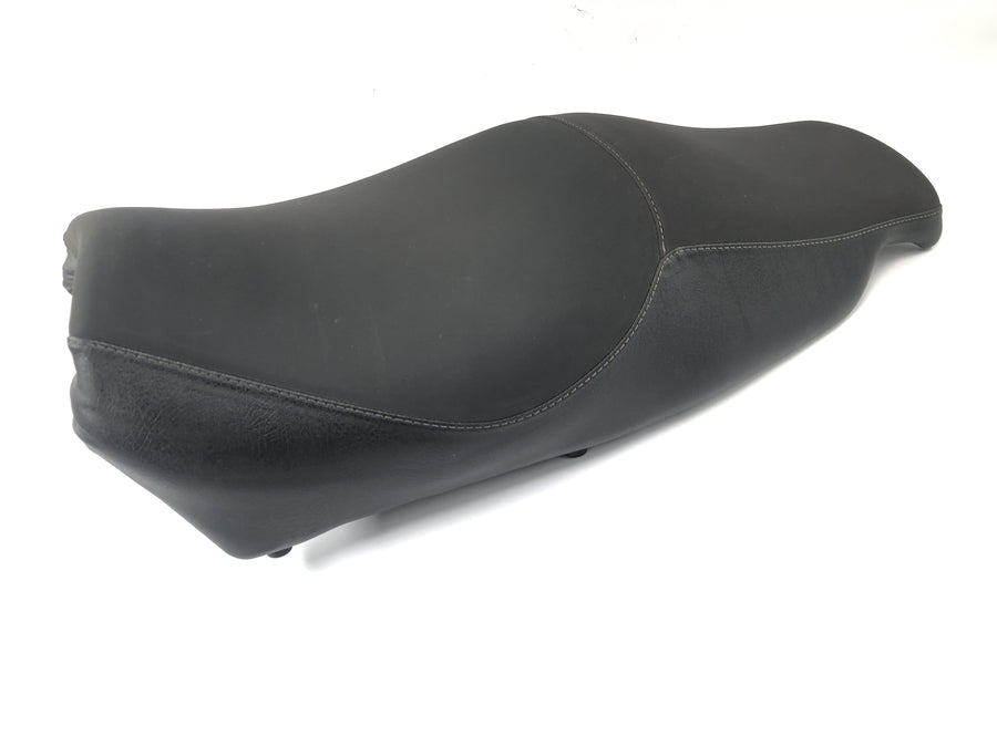 Triumph Sprint St 1050 [2005] - assento no assento
