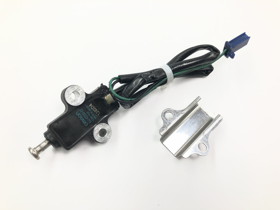 Yamaha YZF R1 RN04 [2001] - Interruptor do cavalete lateral
