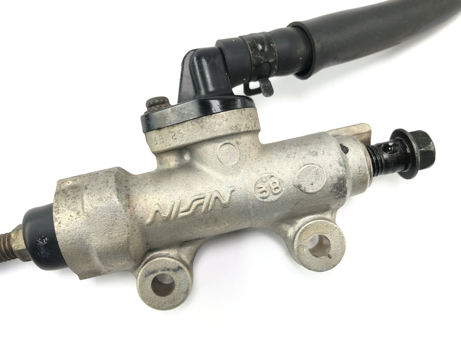 Honda CBR 900 RR SC28 [1994] - Bomba de freio no freio do pé traseiro