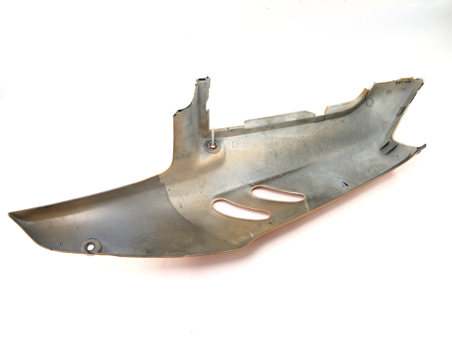 Honda CBR 900 RR SC28 [1994] - revestimento lateral de revestimento traseiro à direita