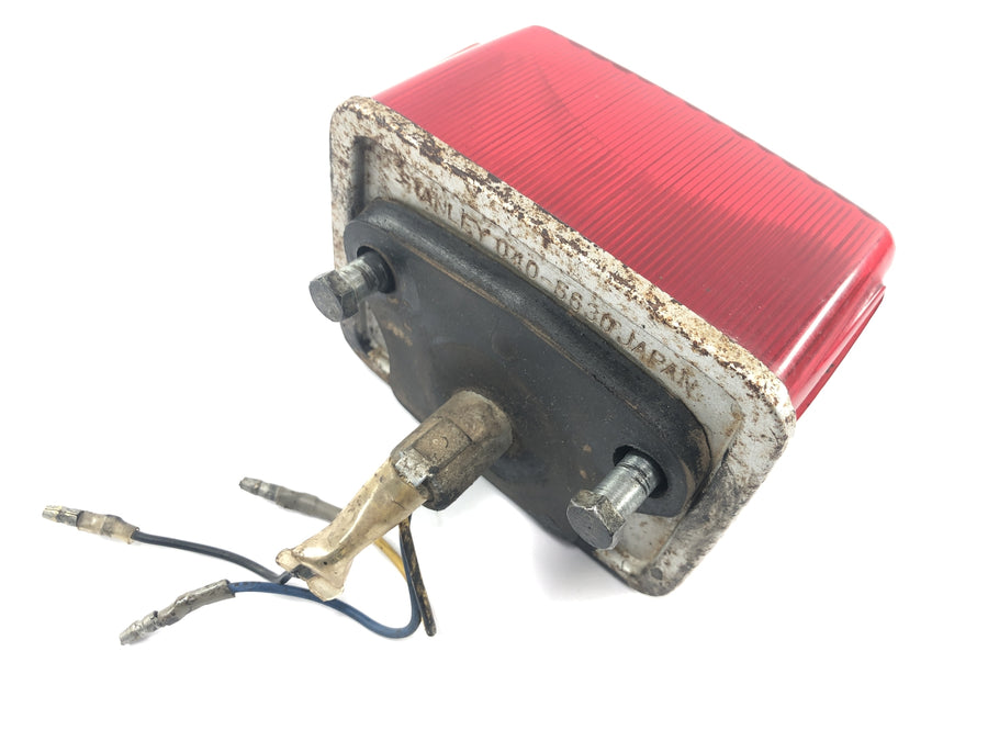 Yamaha DT 175 2K4 [1982] - Luz traseira luz de freio vidro da luz traseira rachado