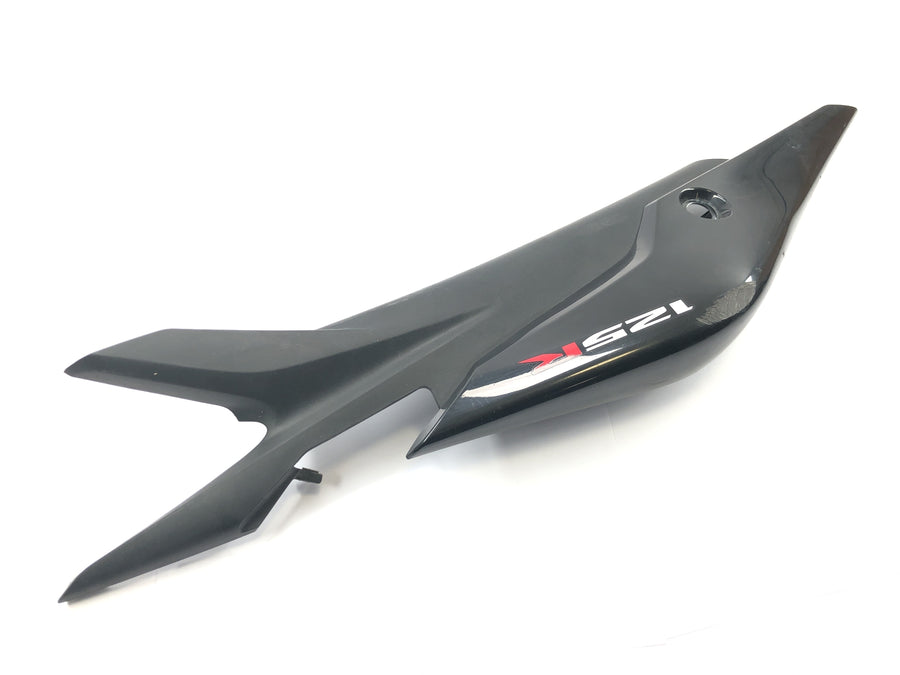 Honda CBR 125 R JC50 [2012] - Carenagem traseira lateral esquerda