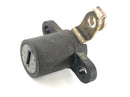 Yamaha YZF 750 R 4HN [1996] - Locksmith com ponte de garfo acima da tampa do tanque de trava de ignição e trava de assento-2