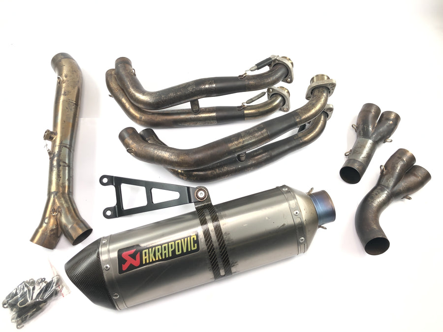 Suzuki GSX R 1000 WVB6 K6 [2006] - sistema de escapamento Akrapovic sistema completo silenciador traseiro