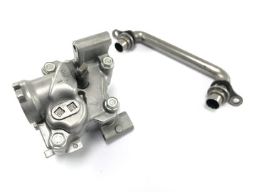 Honda CBR 1000 RR SC59 [2008] - Bomba de óleo bomba de abastecimento de óleo com tubo de óleo de linha de entrada