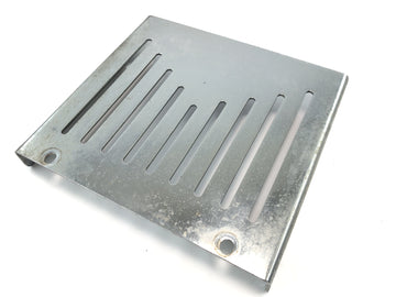 Suzuki Intruder VL 1500 AL [2000] - Placa de cobertura do porta-bateria