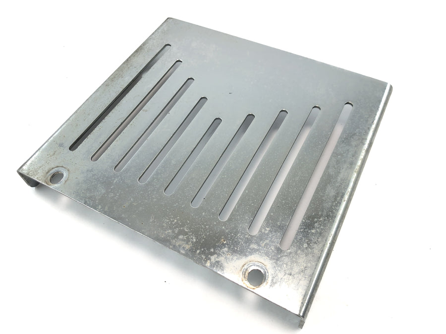 Suzuki Intruder VL 1500 AL [2000] - Placa de cobertura do porta-bateria