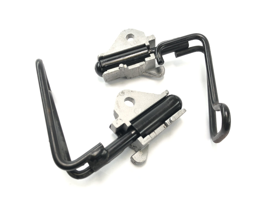Yamaha XJR 1300 RP06 [2002] - Ganchos para bagagem com suporte para capacete