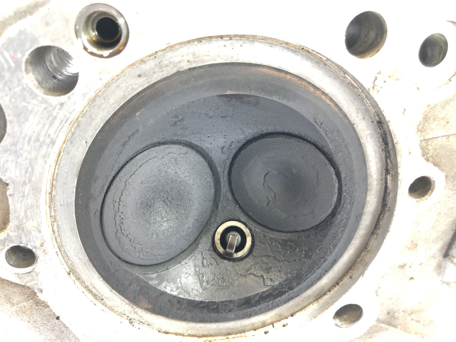 Ducati SL 600 Panth [1982] - Cilindro da cabeça do cilindro na parte traseira sem árvore de cames