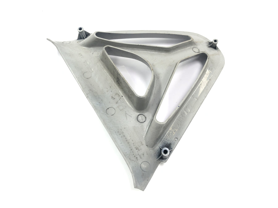 Yamaha YZF R1 RN04 [2001] - Carenagem frontal central