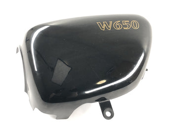 Kawasaki W 650 EJ650A [1999] - Tampa lateral do painel lateral esquerdo