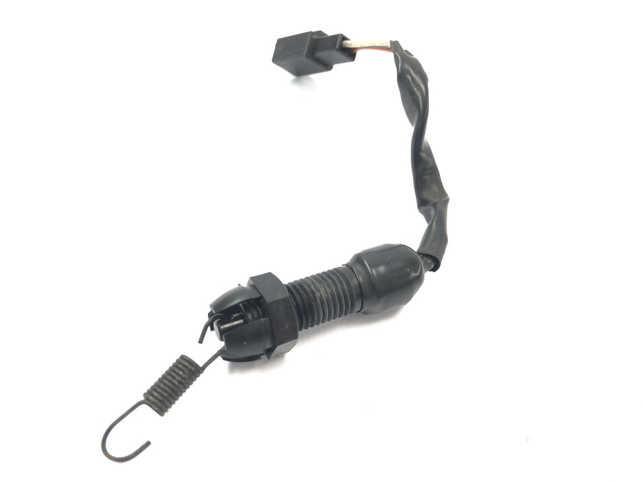Suzuki VZ 1500 WVCU [2011] - Sensor do interruptor da luz de freio interruptor da luz do freio do pé traseiro