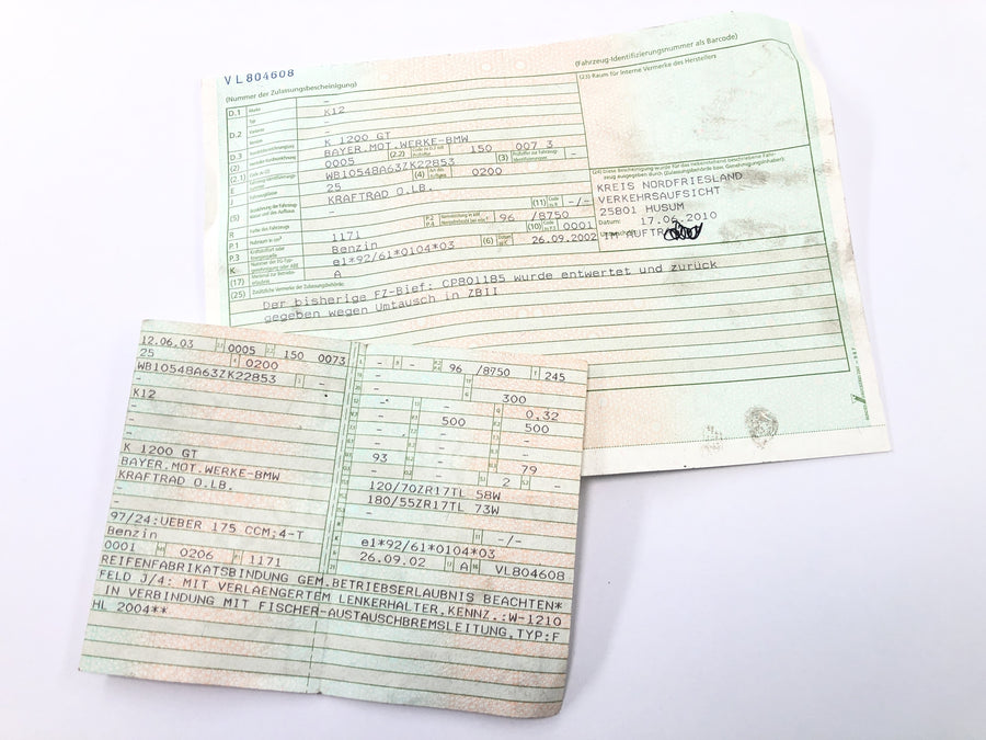 BMW K 1200 GT K12 [2003] - Quadro com documentos Quadro traseiro com documentos de registro
