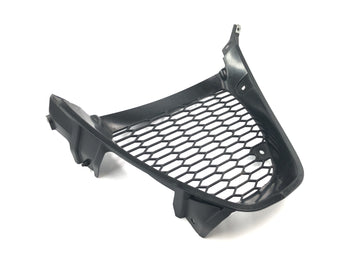 Suzuki GSX R 1000 WVB6 K6 [2006] - Grelha de ventilação da carenagem inferior da carenagem