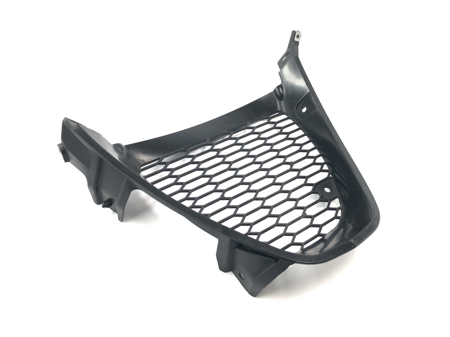 Suzuki GSX R 1000 WVB6 K6 [2006] - Grelha de ventilação da carenagem inferior da carenagem