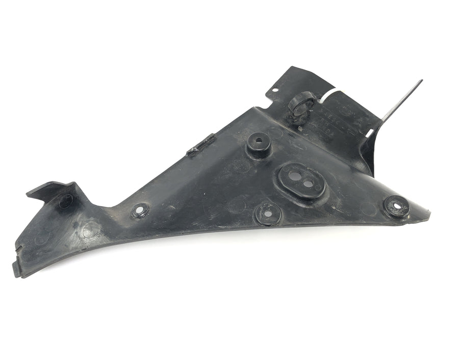 Honda CBR 900 RR SC28 [1994] - Alcovamento interior revestimento lateral de cobertura do casal de capa da capa