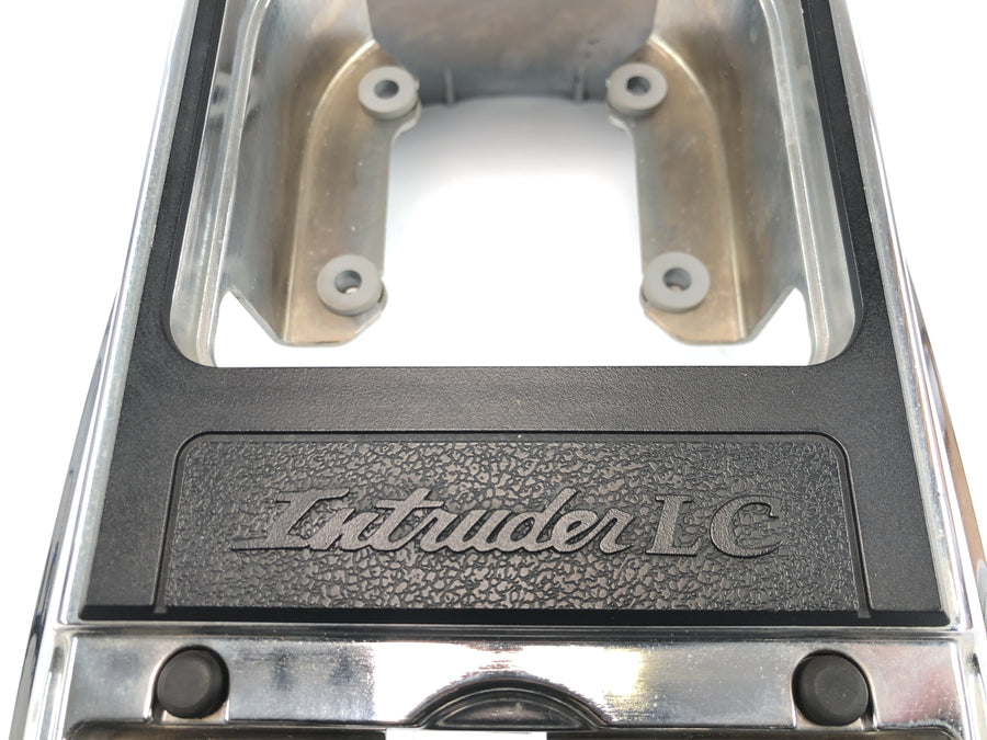 Suzuki Intruder VL 1500 AL [2000] - Console do velocímetro, tampa cromada do console do tanque