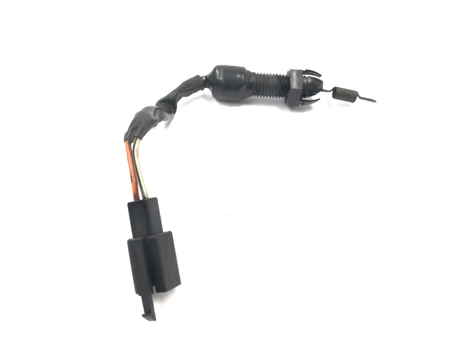 Suzuki VZ 1500 WVCU [2011] - Sensor do interruptor da luz de freio interruptor da luz do freio do pé traseiro