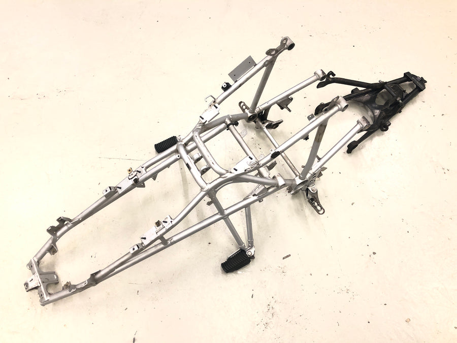 BMW R 1200 GS R12 K25 [2004] - quadro com papéis quadro principal quadro traseiro chassi