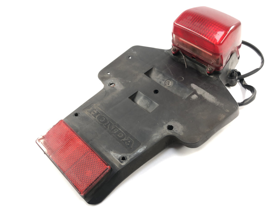HONDA NX 650 RD02 [1989] - titular da placa com luz traseira