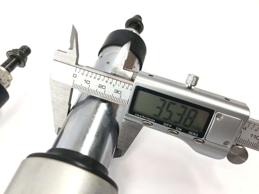 BMW R 1200 R R1ST [2008] - Tubos de forquilha telescópicos com eixo Telelever