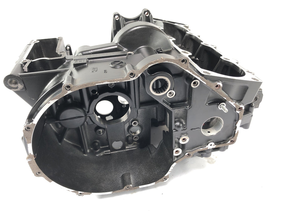 Kawasaki ZRX 1200 S ZRT20A [2002] - Motor Housing Casas vazias