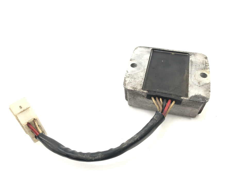Yamaha Rd 350 YPVS 31K [1984] - Controlador