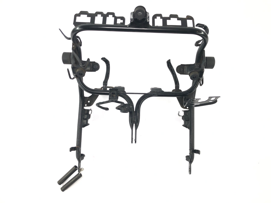 HONDA CBX 750 RC17 [1984] - Base de montagem do suporte frontal do suporte de revestimento