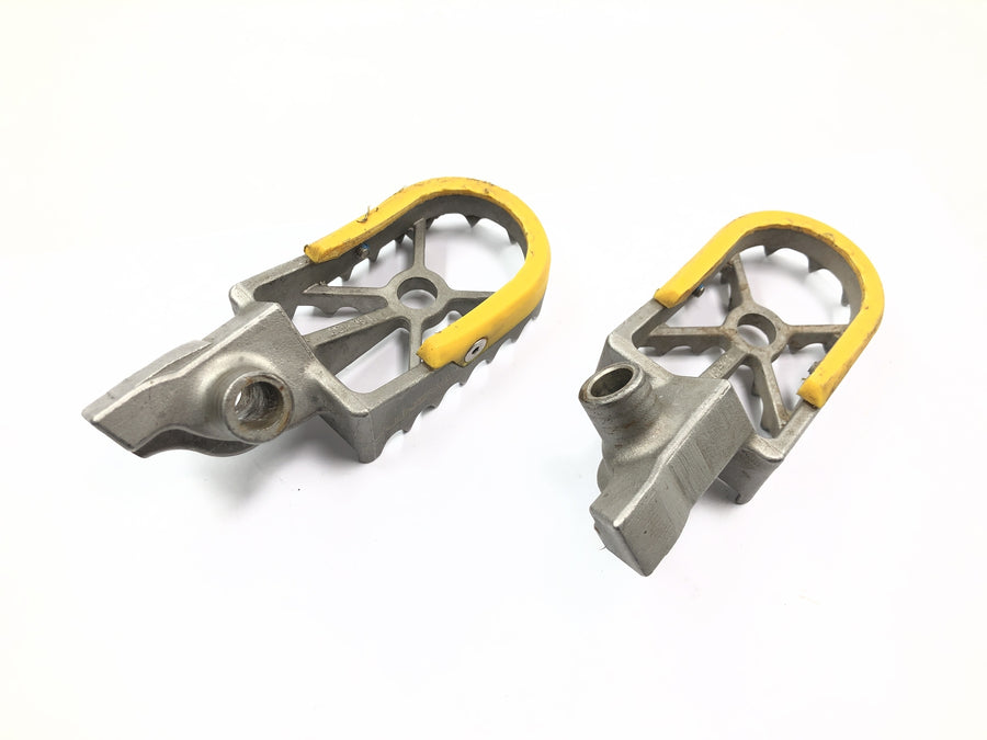 Suzuki RM Z 250 RJ41A [2007] - Apoios para os pés Par de apoios para os pés motorista alumínio