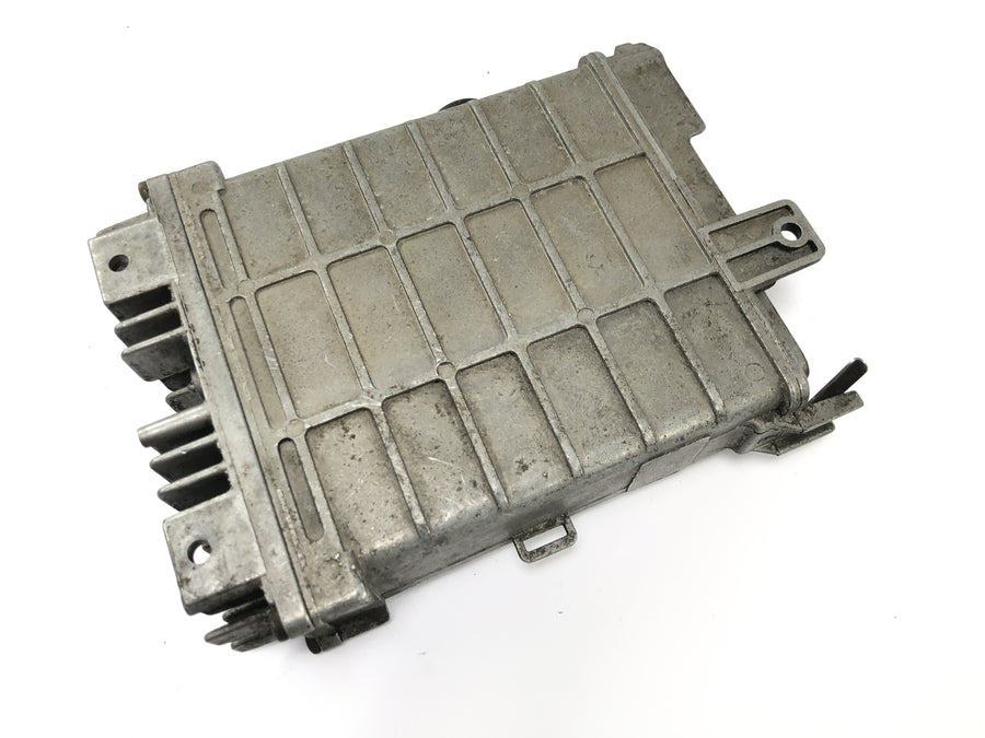BMW K 1100 LT [1993] - Unidade de controle do motor ECU Motronic Bosch 0 261 200 270