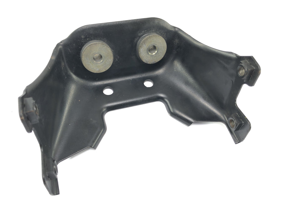 Triumph Daytona 900 T300 [1993] - Capa de borracha do suporte de fixação do suporte do tanque