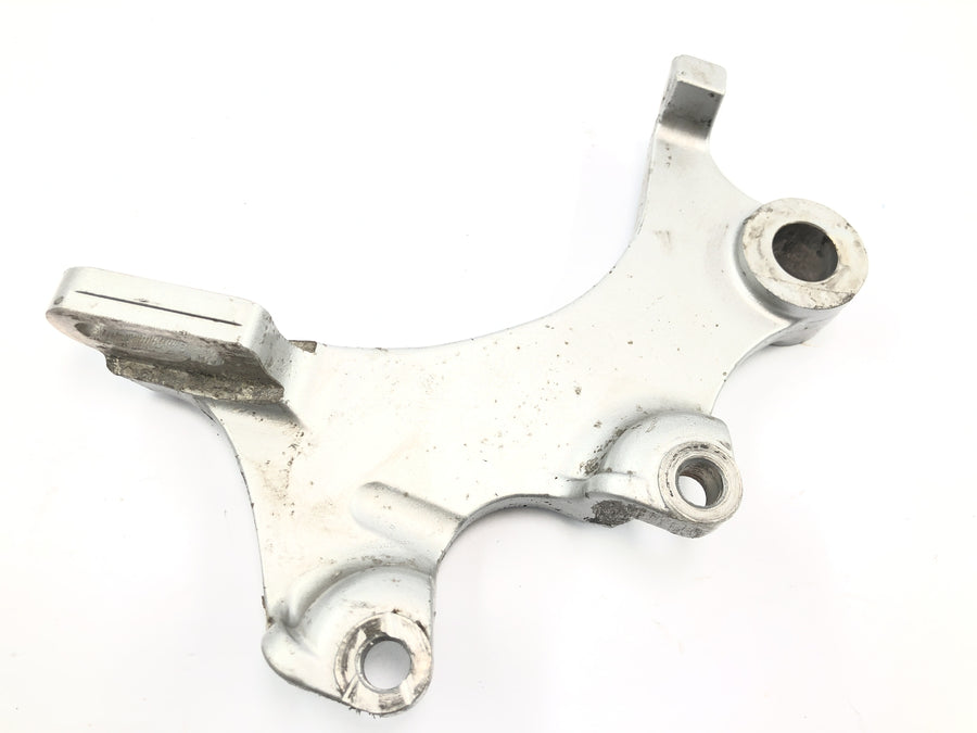 Yamaha GTS 1000 4FV [1997] - Placa de fixação do suporte da pinça de freio traseira